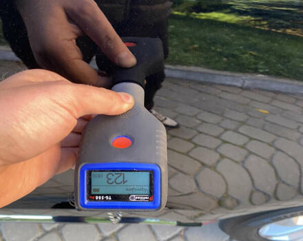 Чорний Ауді Ку 5, об'ємом двигуна 2 л та пробігом 162 тис. км за 14500 $, фото 62 на Automoto.ua