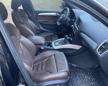 Чорний Ауді Ку 5, об'ємом двигуна 2 л та пробігом 110 тис. км за 9950 $, фото 3 на Automoto.ua