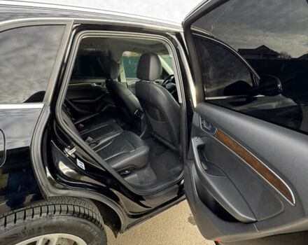 Черный Ауди Ку 5, объемом двигателя 1.98 л и пробегом 171 тыс. км за 17000 $, фото 17 на Automoto.ua