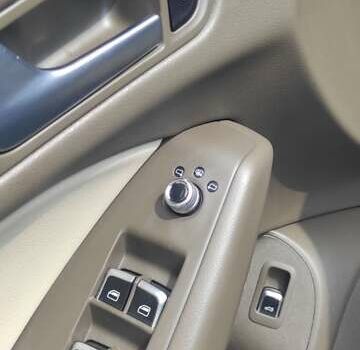 Чорний Ауді Ку 5, об'ємом двигуна 2 л та пробігом 221 тис. км за 16200 $, фото 18 на Automoto.ua