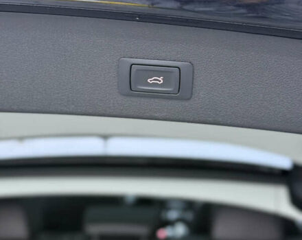 Черный Ауди Ку 5, объемом двигателя 1.98 л и пробегом 172 тыс. км за 17900 $, фото 12 на Automoto.ua