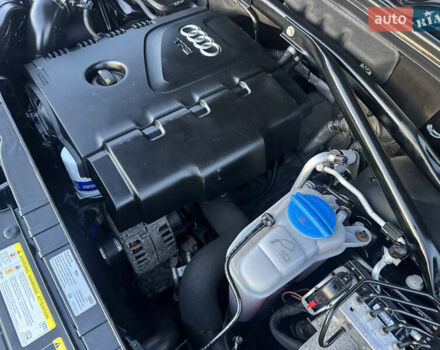 Черный Ауди Ку 5, объемом двигателя 2 л и пробегом 180 тыс. км за 15000 $, фото 54 на Automoto.ua