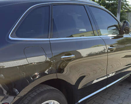 Черный Ауди Ку 5, объемом двигателя 2 л и пробегом 165 тыс. км за 19200 $, фото 4 на Automoto.ua