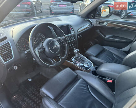 Черный Ауди Ку 5, объемом двигателя 2 л и пробегом 180 тыс. км за 15000 $, фото 37 на Automoto.ua