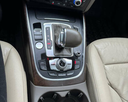 Чорний Ауді Ку 5, об'ємом двигуна 2 л та пробігом 198 тис. км за 17950 $, фото 13 на Automoto.ua