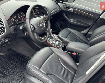 Черный Ауди Ку 5, объемом двигателя 2 л и пробегом 163 тыс. км за 15477 $, фото 28 на Automoto.ua