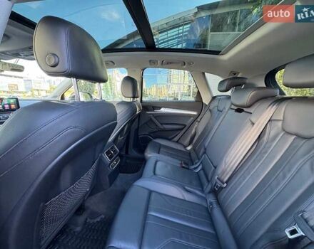 Черный Ауди Ку 5, объемом двигателя 2 л и пробегом 199 тыс. км за 29000 $, фото 74 на Automoto.ua