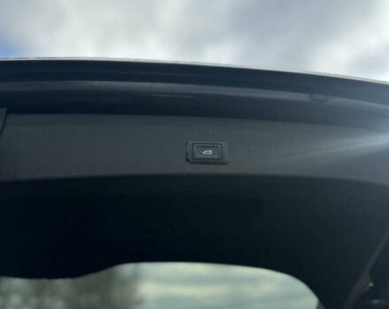 Черный Ауди Ку 5, объемом двигателя 2 л и пробегом 252 тыс. км за 15500 $, фото 27 на Automoto.ua