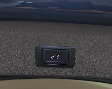 Чорний Ауді Ку 5, об'ємом двигуна 2 л та пробігом 221 тис. км за 16200 $, фото 13 на Automoto.ua