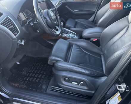 Черный Ауди Ку 5, объемом двигателя 2 л и пробегом 180 тыс. км за 15000 $, фото 36 на Automoto.ua