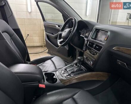 Черный Ауди Ку 5, объемом двигателя 1.98 л и пробегом 165 тыс. км за 17499 $, фото 4 на Automoto.ua