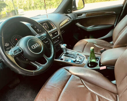 Черный Ауди Ку 5, объемом двигателя 1.98 л и пробегом 152 тыс. км за 17500 $, фото 7 на Automoto.ua