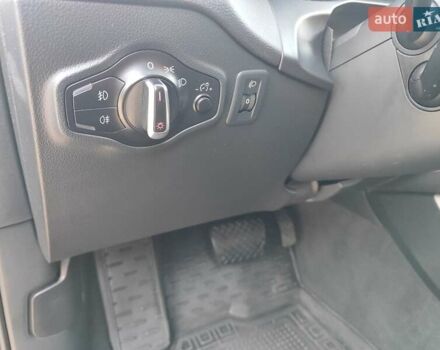 Черный Ауди Ку 5, объемом двигателя 1.98 л и пробегом 257 тыс. км за 18500 $, фото 41 на Automoto.ua