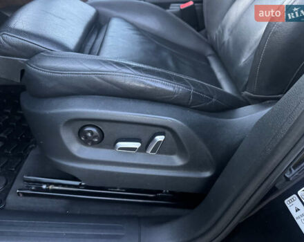 Черный Ауди Ку 5, объемом двигателя 2 л и пробегом 180 тыс. км за 15000 $, фото 46 на Automoto.ua