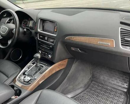 Чорний Ауді Ку 5, об'ємом двигуна 2 л та пробігом 92 тис. км за 10500 $, фото 15 на Automoto.ua