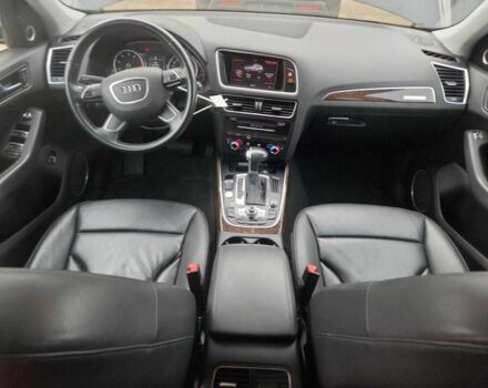 Черный Ауди Ку 5, объемом двигателя 2 л и пробегом 152 тыс. км за 2100 $, фото 7 на Automoto.ua