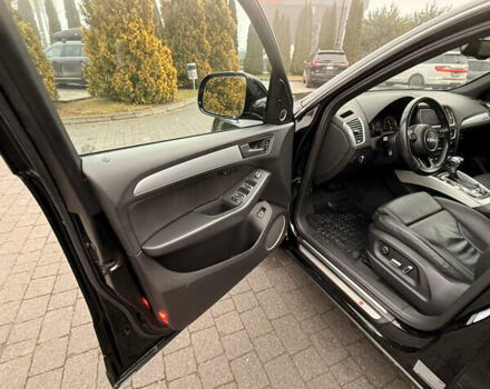 Чорний Ауді Ку 5, об'ємом двигуна 2 л та пробігом 144 тис. км за 16900 $, фото 12 на Automoto.ua