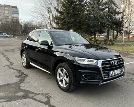 Черный Ауди Ку 5, объемом двигателя 1.97 л и пробегом 245 тыс. км за 26600 $, фото 1 на Automoto.ua