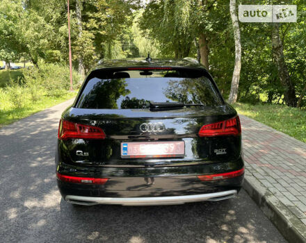 Черный Ауди Ку 5, объемом двигателя 1.98 л и пробегом 114 тыс. км за 22500 $, фото 5 на Automoto.ua