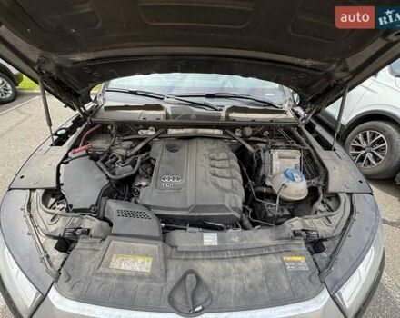 Черный Ауди Ку 5, объемом двигателя 1.97 л и пробегом 223 тыс. км за 34000 $, фото 2 на Automoto.ua