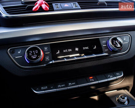 Черный Ауди Ку 5, объемом двигателя 1.98 л и пробегом 112 тыс. км за 27000 $, фото 25 на Automoto.ua