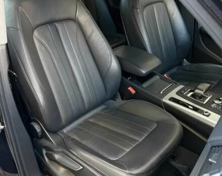 Черный Ауди Ку 5, объемом двигателя 2 л и пробегом 56 тыс. км за 5000 $, фото 5 на Automoto.ua