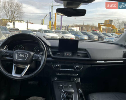 Чорний Ауді Ку 5, об'ємом двигуна 2 л та пробігом 156 тис. км за 22900 $, фото 14 на Automoto.ua