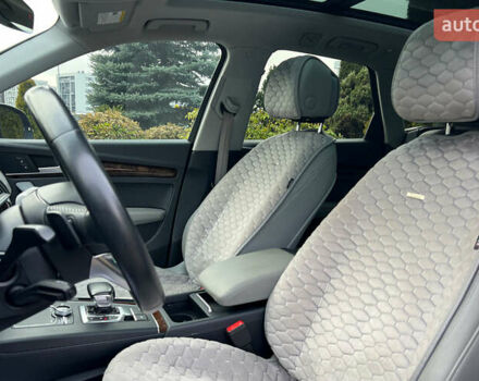 Чорний Ауді Ку 5, об'ємом двигуна 1.98 л та пробігом 143 тис. км за 25900 $, фото 8 на Automoto.ua