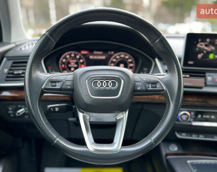 Чорний Ауді Ку 5, об'ємом двигуна 1.98 л та пробігом 143 тис. км за 25900 $, фото 10 на Automoto.ua