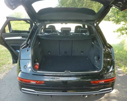 Чорний Ауді Ку 5, об'ємом двигуна 2 л та пробігом 64 тис. км за 5000 $, фото 11 на Automoto.ua