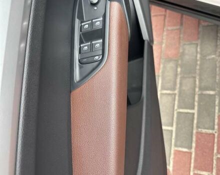 Черный Ауди Ку 5, объемом двигателя 1.97 л и пробегом 96 тыс. км за 33900 $, фото 6 на Automoto.ua