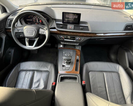 Чорний Ауді Ку 5, об'ємом двигуна 2 л та пробігом 111 тис. км за 23500 $, фото 28 на Automoto.ua