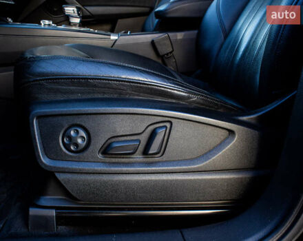 Черный Ауди Ку 5, объемом двигателя 1.98 л и пробегом 112 тыс. км за 27000 $, фото 63 на Automoto.ua