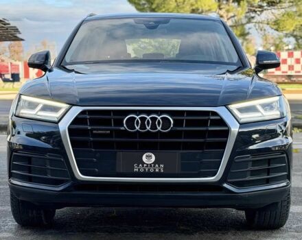 Черный Ауди Ку 5, объемом двигателя 2 л и пробегом 56 тыс. км за 5000 $, фото 1 на Automoto.ua