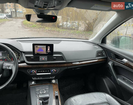 Черный Ауди Ку 5, объемом двигателя 2 л и пробегом 191 тыс. км за 14800 $, фото 15 на Automoto.ua