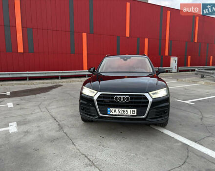 Черный Ауди Ку 5, объемом двигателя 1.97 л и пробегом 280 тыс. км за 27500 $, фото 1 на Automoto.ua