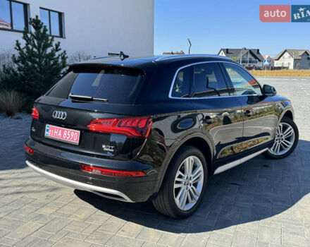 Чорний Ауді Ку 5, об'ємом двигуна 2 л та пробігом 209 тис. км за 21500 $, фото 3 на Automoto.ua