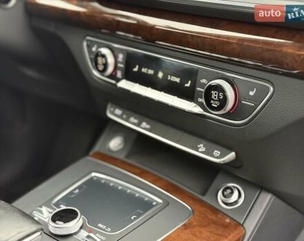 Чорний Ауді Ку 5, об'ємом двигуна 1.98 л та пробігом 160 тис. км за 23000 $, фото 82 на Automoto.ua