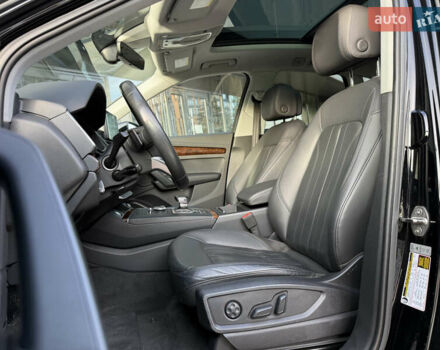 Чорний Ауді Ку 5, об'ємом двигуна 2 л та пробігом 111 тис. км за 23500 $, фото 32 на Automoto.ua