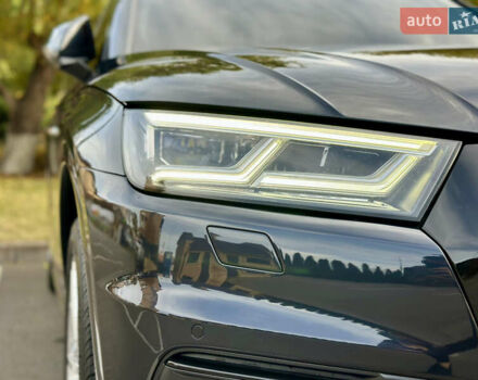 Черный Ауди Ку 5, объемом двигателя 1.98 л и пробегом 208 тыс. км за 21999 $, фото 17 на Automoto.ua