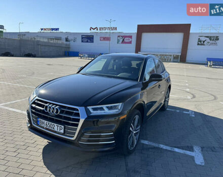Черный Ауди Ку 5, объемом двигателя 1.98 л и пробегом 105 тыс. км за 27500 $, фото 3 на Automoto.ua
