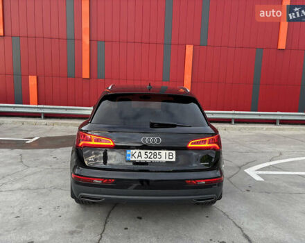 Черный Ауди Ку 5, объемом двигателя 1.97 л и пробегом 280 тыс. км за 27500 $, фото 7 на Automoto.ua