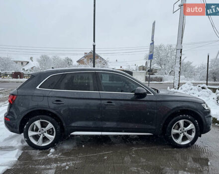 Черный Ауди Ку 5, объемом двигателя 1.98 л и пробегом 141 тыс. км за 23900 $, фото 1 на Automoto.ua