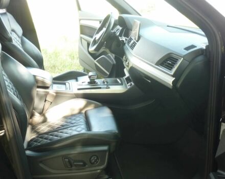 Чорний Ауді Ку 5, об'ємом двигуна 2 л та пробігом 64 тис. км за 5000 $, фото 7 на Automoto.ua