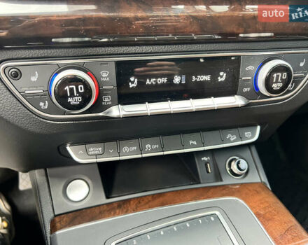 Черный Ауди Ку 5, объемом двигателя 1.98 л и пробегом 155 тыс. км за 23800 $, фото 28 на Automoto.ua