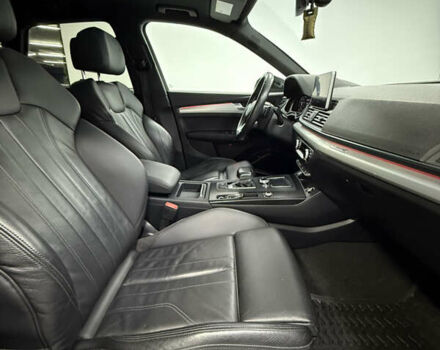 Черный Ауди Ку 5, объемом двигателя 1.98 л и пробегом 105 тыс. км за 26900 $, фото 33 на Automoto.ua