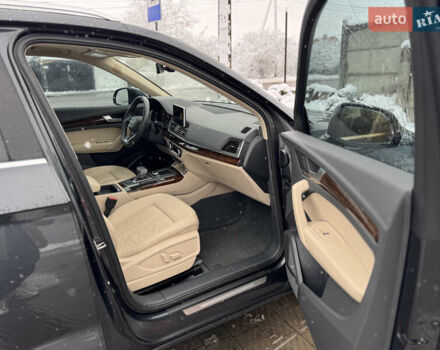 Черный Ауди Ку 5, объемом двигателя 1.98 л и пробегом 141 тыс. км за 23900 $, фото 17 на Automoto.ua