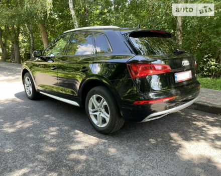 Черный Ауди Ку 5, объемом двигателя 1.98 л и пробегом 114 тыс. км за 22500 $, фото 4 на Automoto.ua