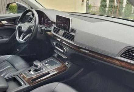 Черный Ауди Ку 5, объемом двигателя 2 л и пробегом 118 тыс. км за 15000 $, фото 9 на Automoto.ua