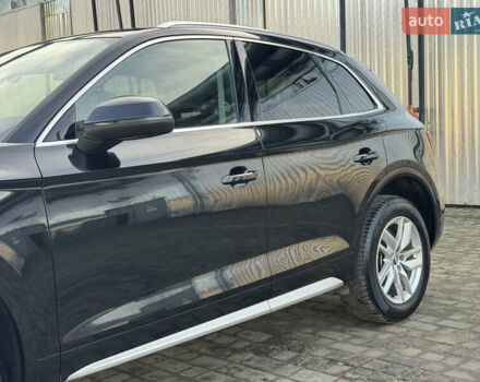 Чорний Ауді Ку 5, об'ємом двигуна 2 л та пробігом 159 тис. км за 20950 $, фото 24 на Automoto.ua